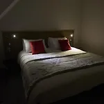 La Caleche Hotel