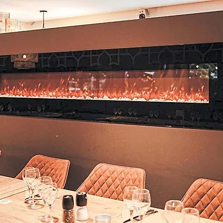 卡莱彻酒店 3* 杜柏