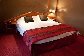 Hotel La Caleche 3*