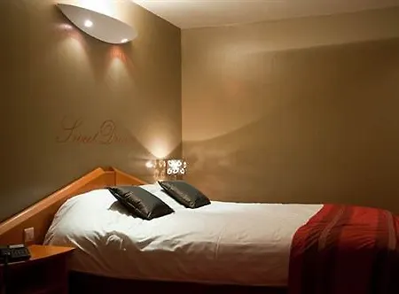 La Caleche Hotel